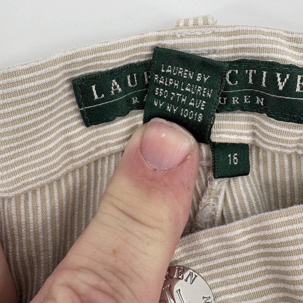 Lauren Ralph Lauren Active Bermuda Shorts Beige Pinstripe Preppy Coastal 16 - Picture 5 of 10